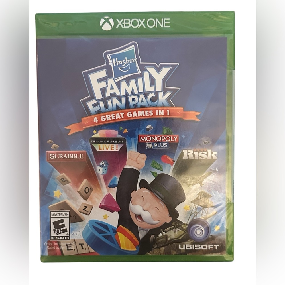 Family Fun Pack Game, Monopoly, Risk, Scrabble, and Trivial Pursuit Xbox One